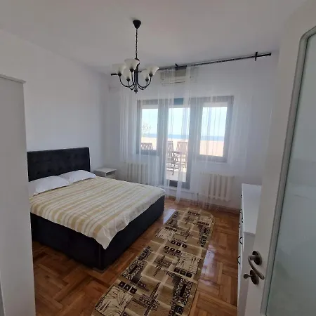 Leon Apartament
